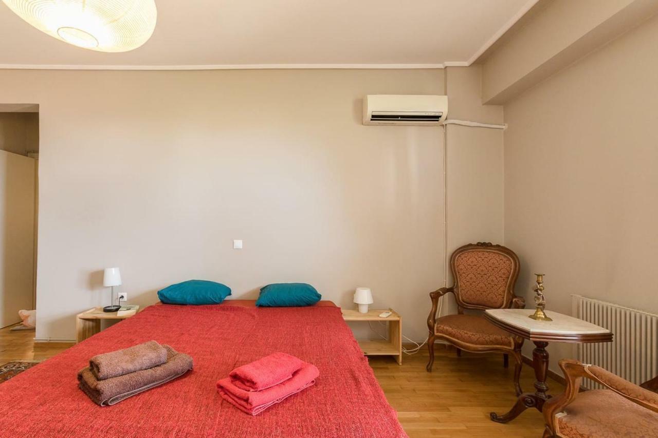 Spacious & Modern Flat In Heart Of Athén Kültér fotó