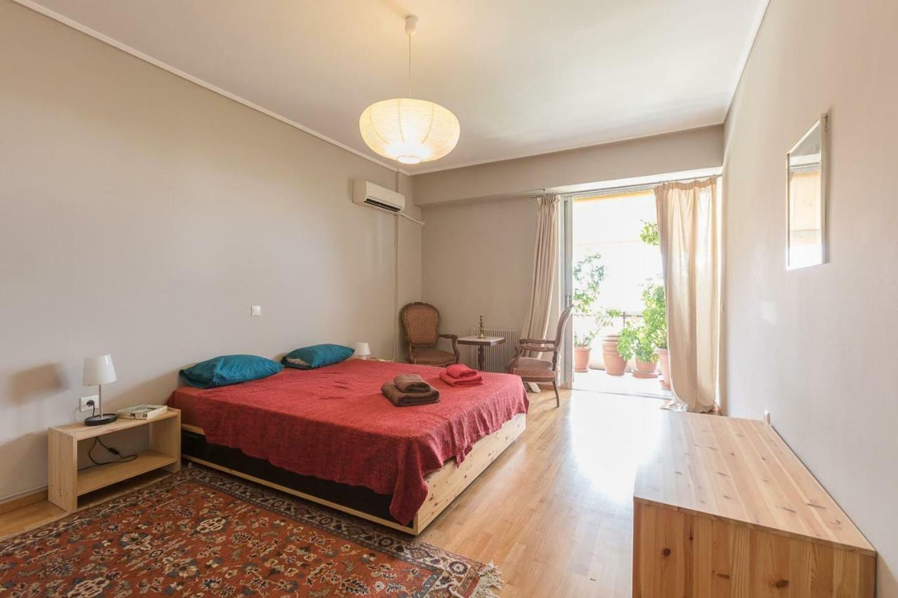 Spacious & Modern Flat In Heart Of Athén Kültér fotó