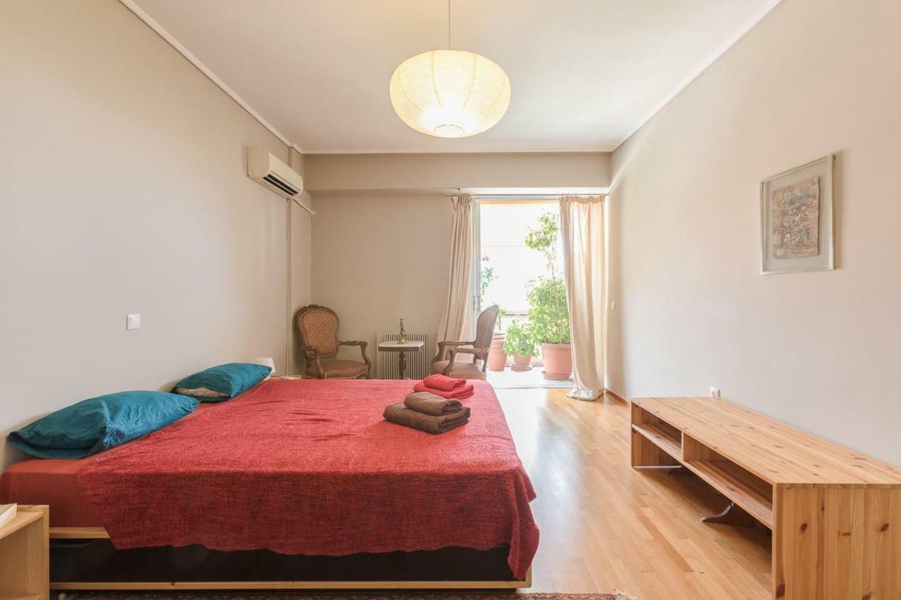 Spacious & Modern Flat In Heart Of Athén Kültér fotó