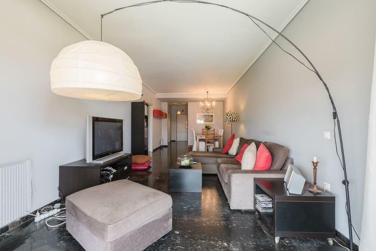 Spacious & Modern Flat In Heart Of Athén Kültér fotó